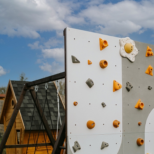 Climbing holds in UV-resistant colours